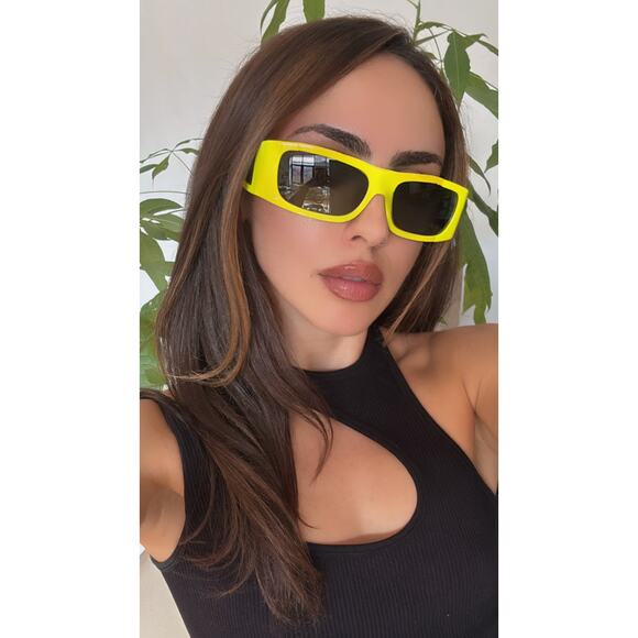 SALE! NEW Versace VE4482 Yellow Neon Shielded Sunglasses - Picture 2 of 6